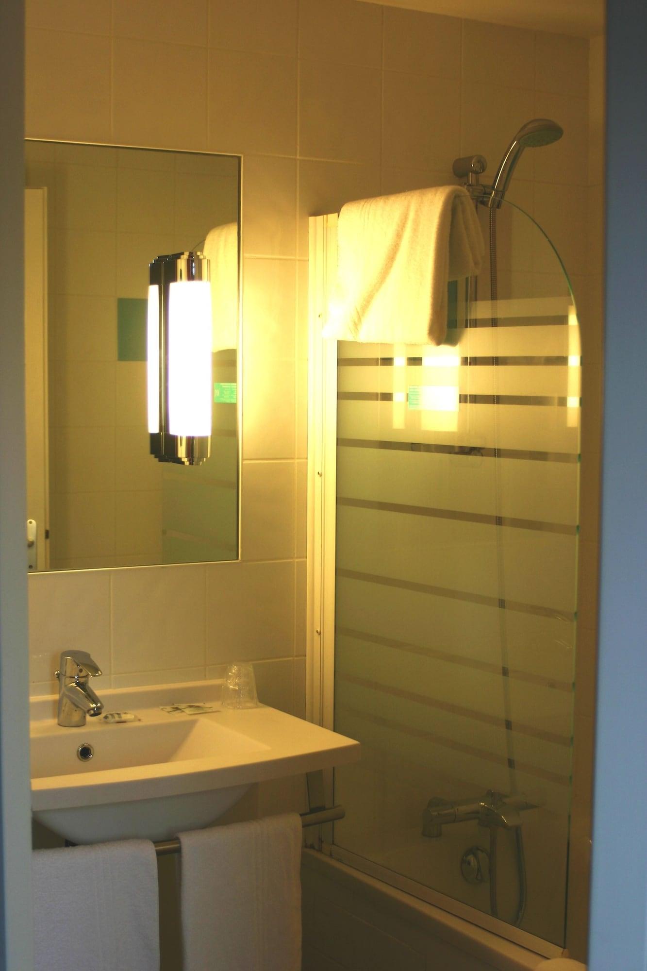 Mercure Hexagone Luxeuil المظهر الخارجي الصورة
