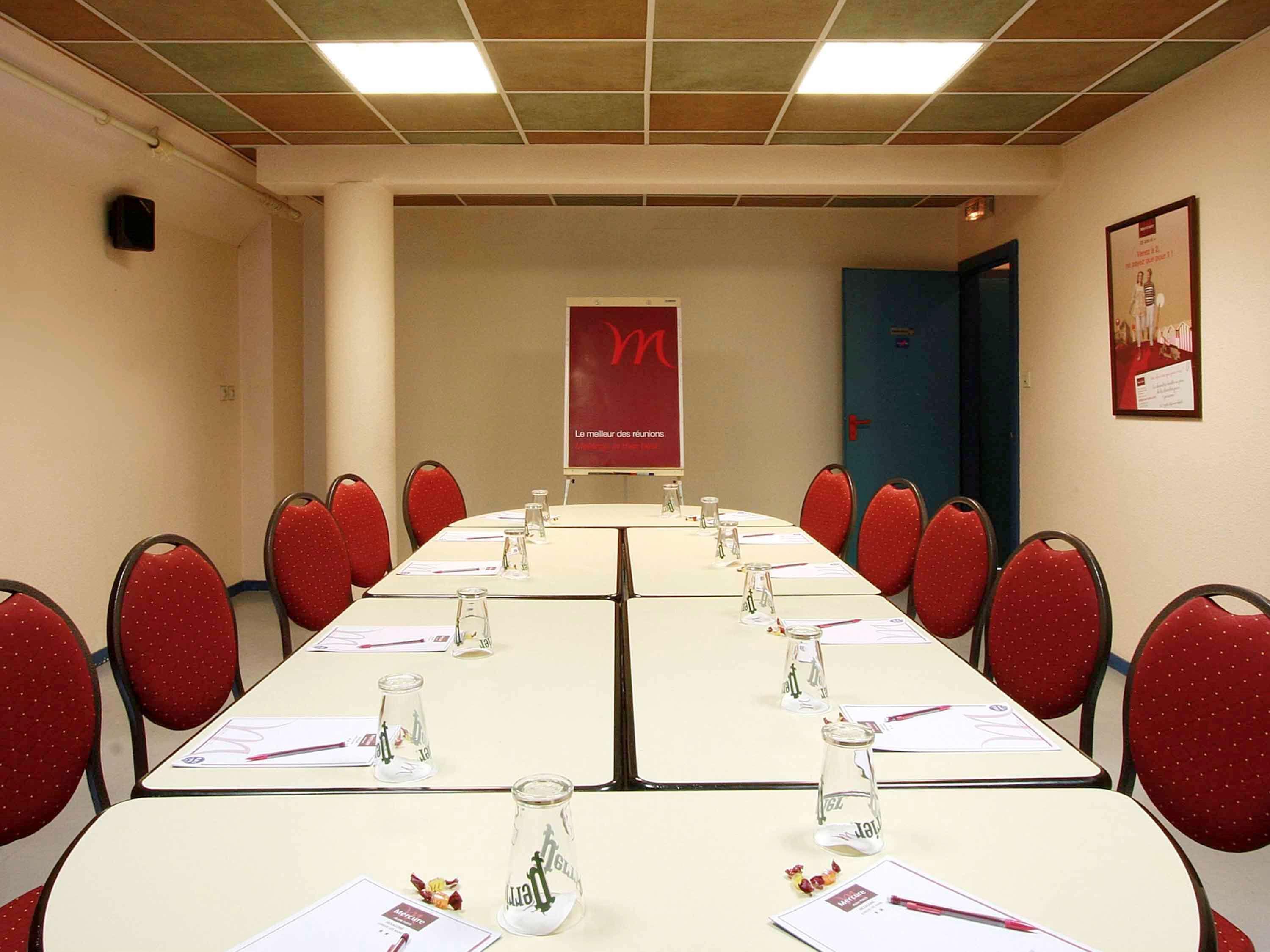 Mercure Hexagone Luxeuil المظهر الخارجي الصورة