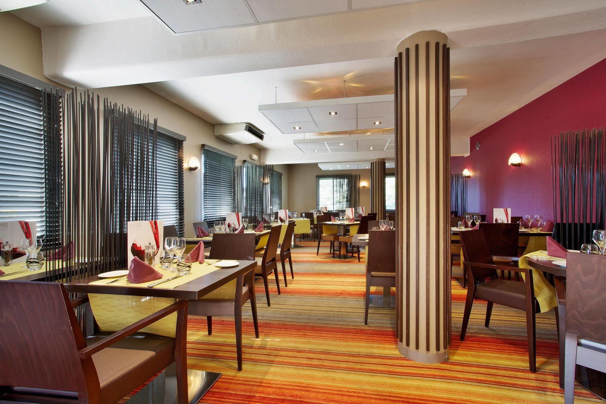 Mercure Hexagone Luxeuil المظهر الخارجي الصورة